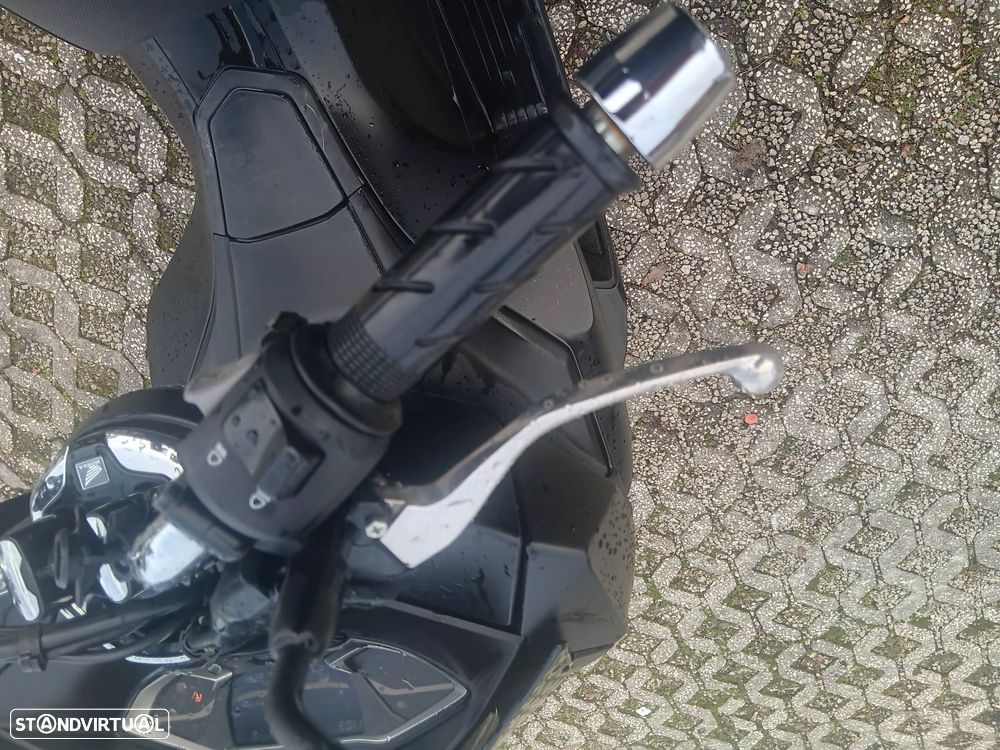 Honda PCX125 - 8