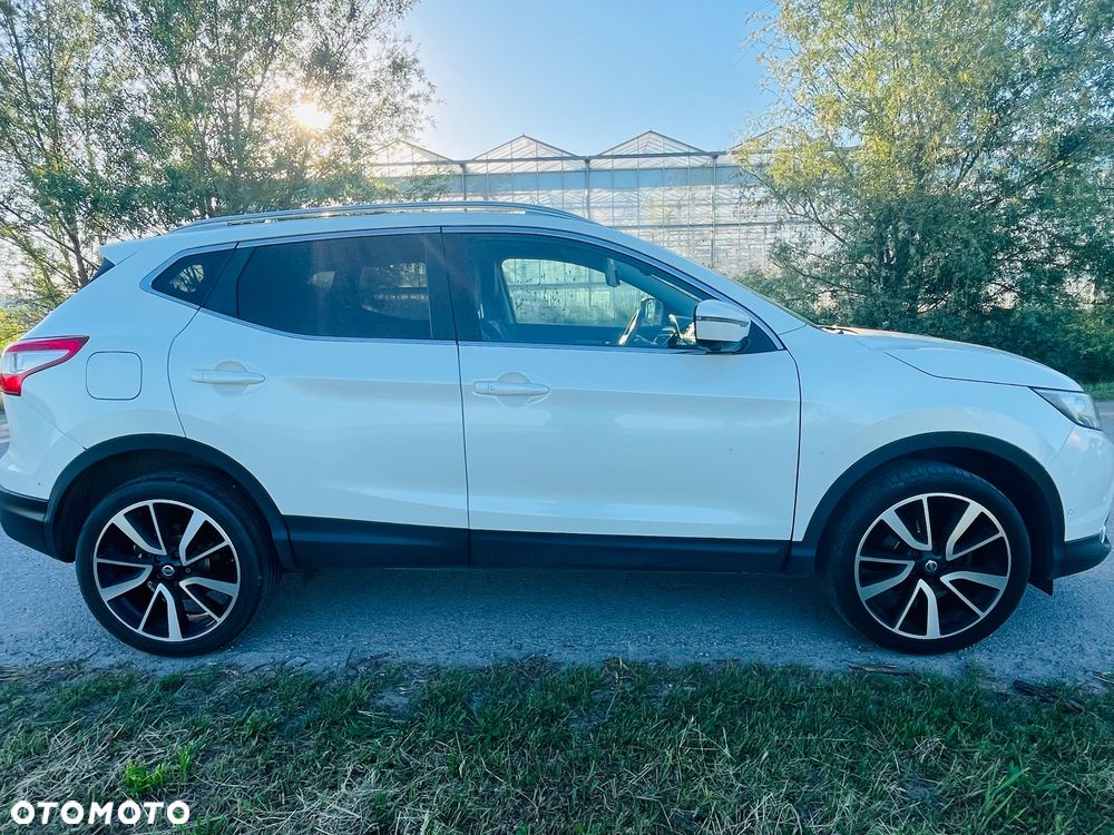 Nissan Qashqai 1.6 DCi 4x4 Tekna - 5