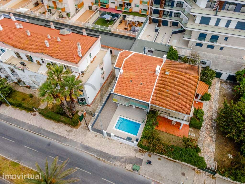 Moradia T4 na Costa da Caparica com piscina - Grande imagem: 2/60