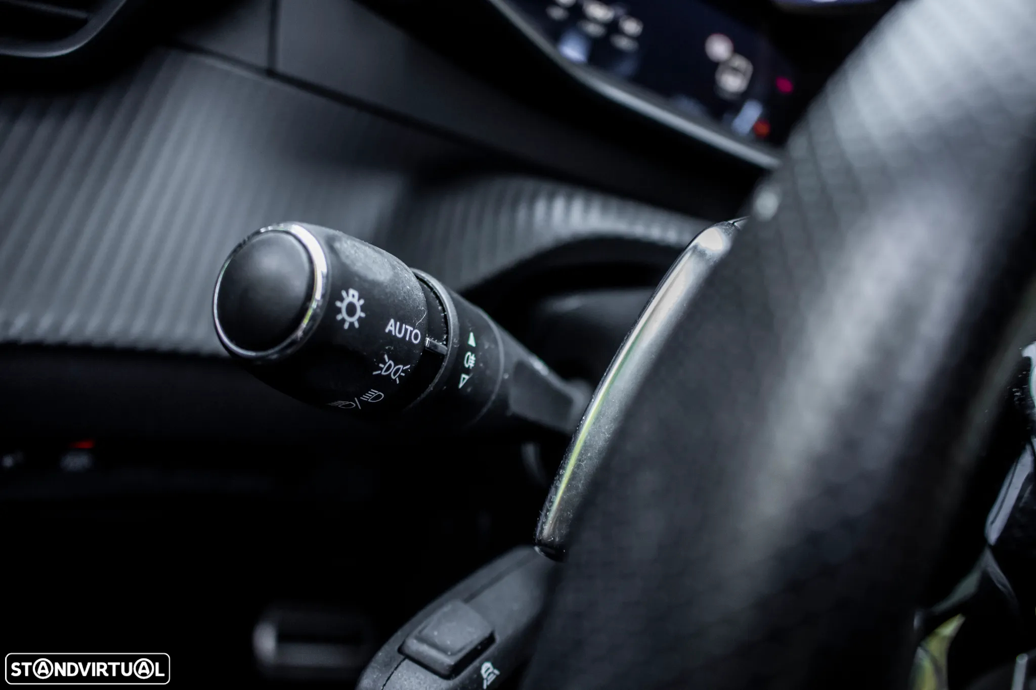 Peugeot 208 1.2 PureTech GT EAT8 - 15