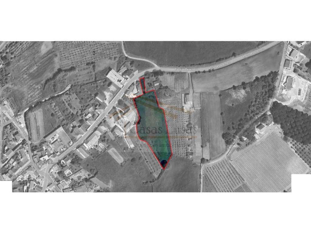 **Terreno Urbano com 4760m² - Excelente Potencial para Moradia ou Q... - Grande imagem: 2/5