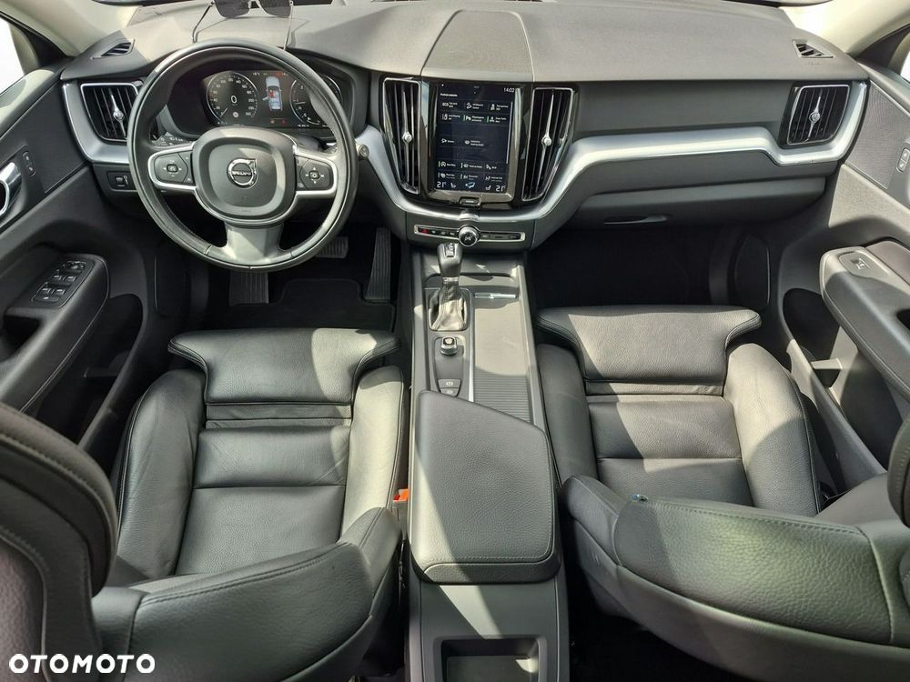Volvo XC 60 - 21