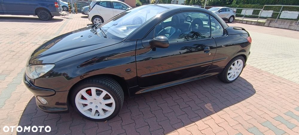 Peugeot 206 CC - 2
