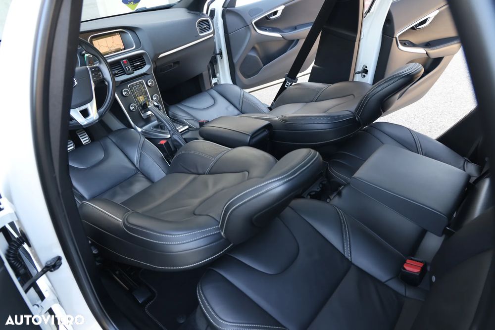 Volvo V40 D3 Aut. Kinetic - 8