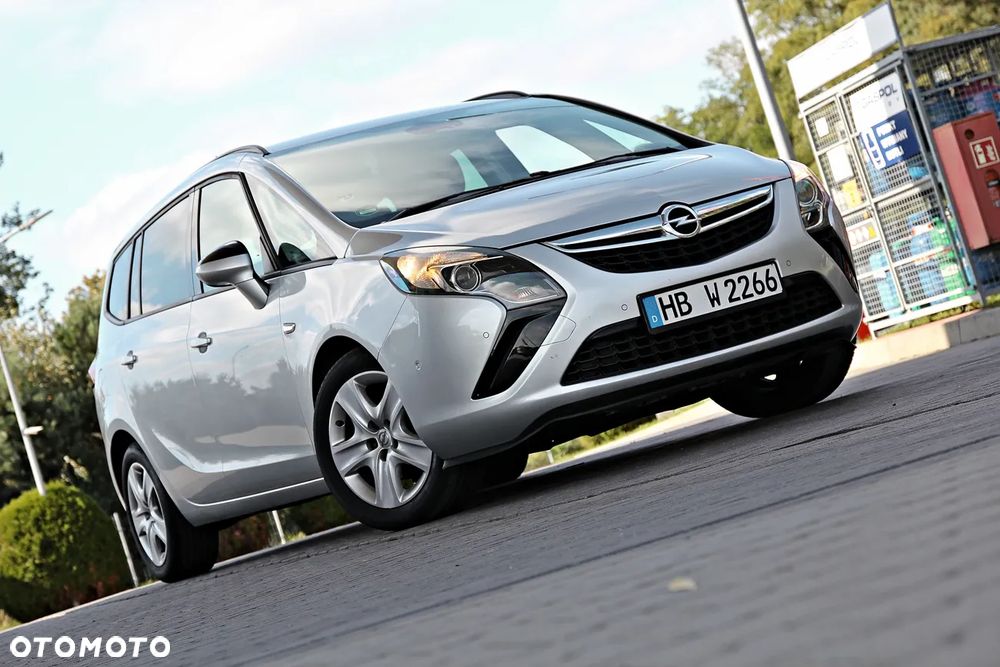 Opel Zafira Tourer 2.0 CDTI Edition - 4