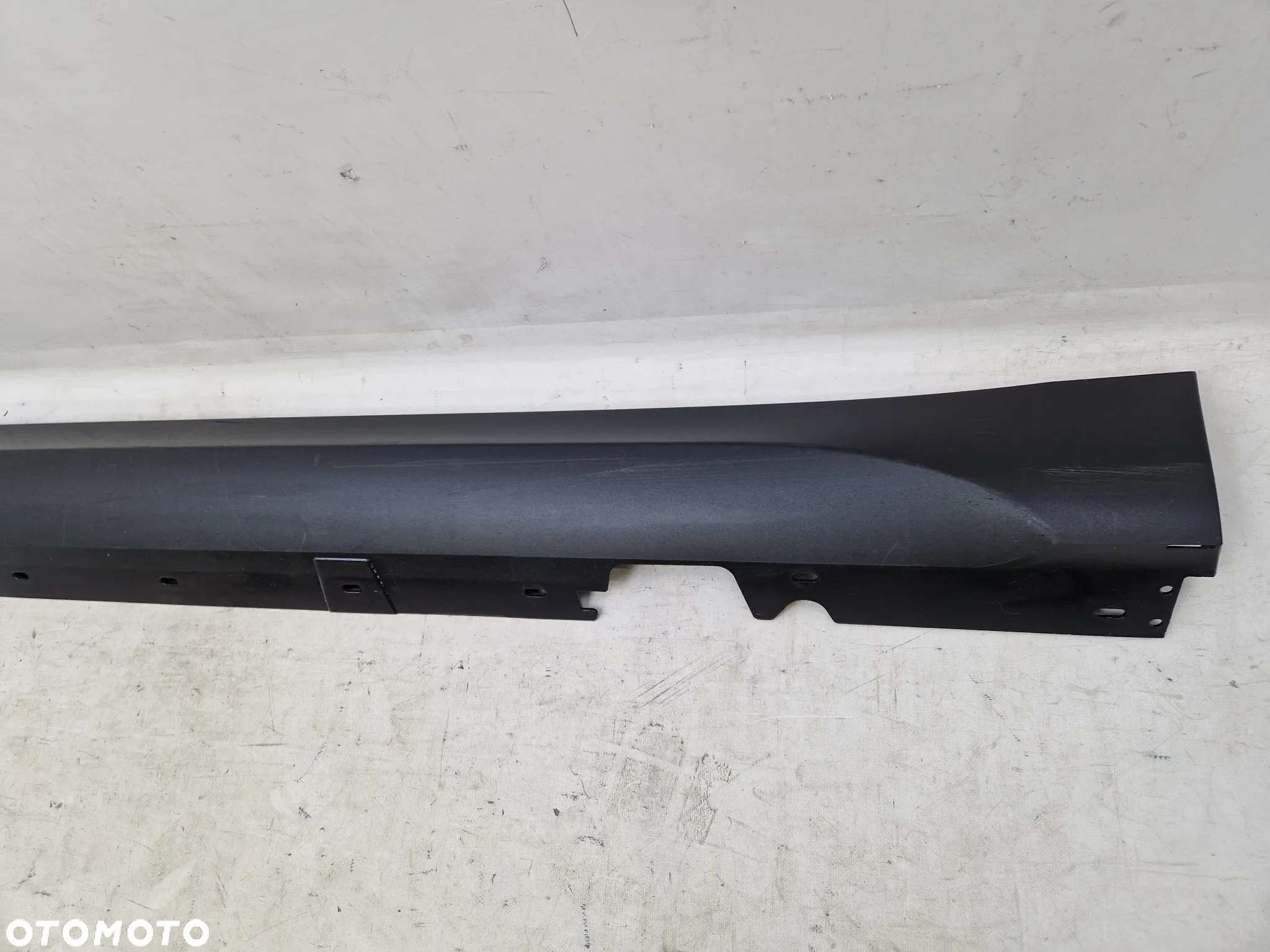 Listwa nakładka progowa lewa BMW X1 E84 - 5