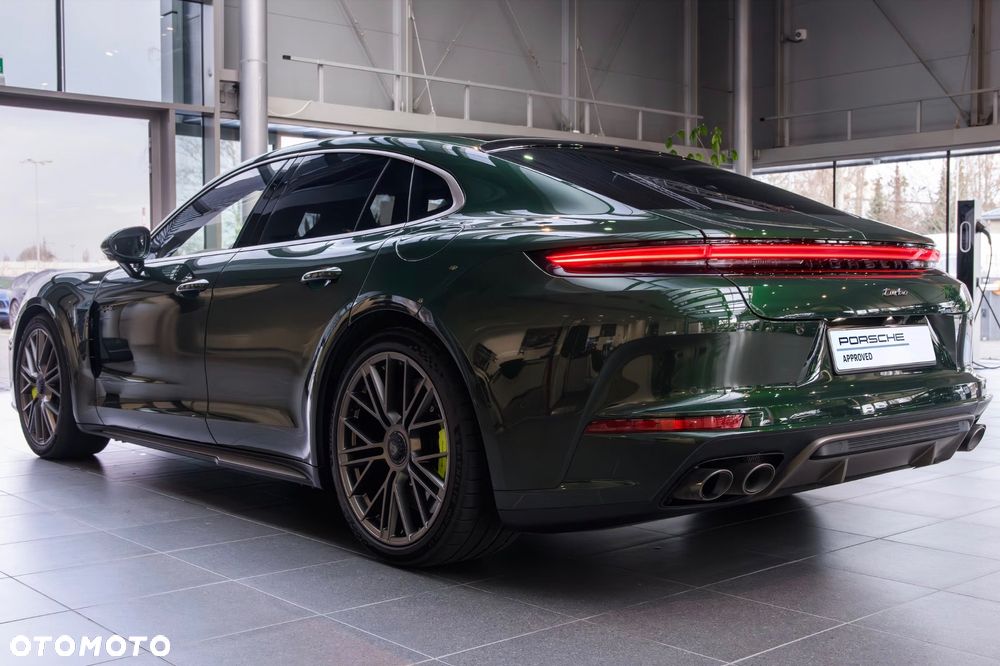 Porsche Panamera Turbo E-Hybrid PHEV - 4
