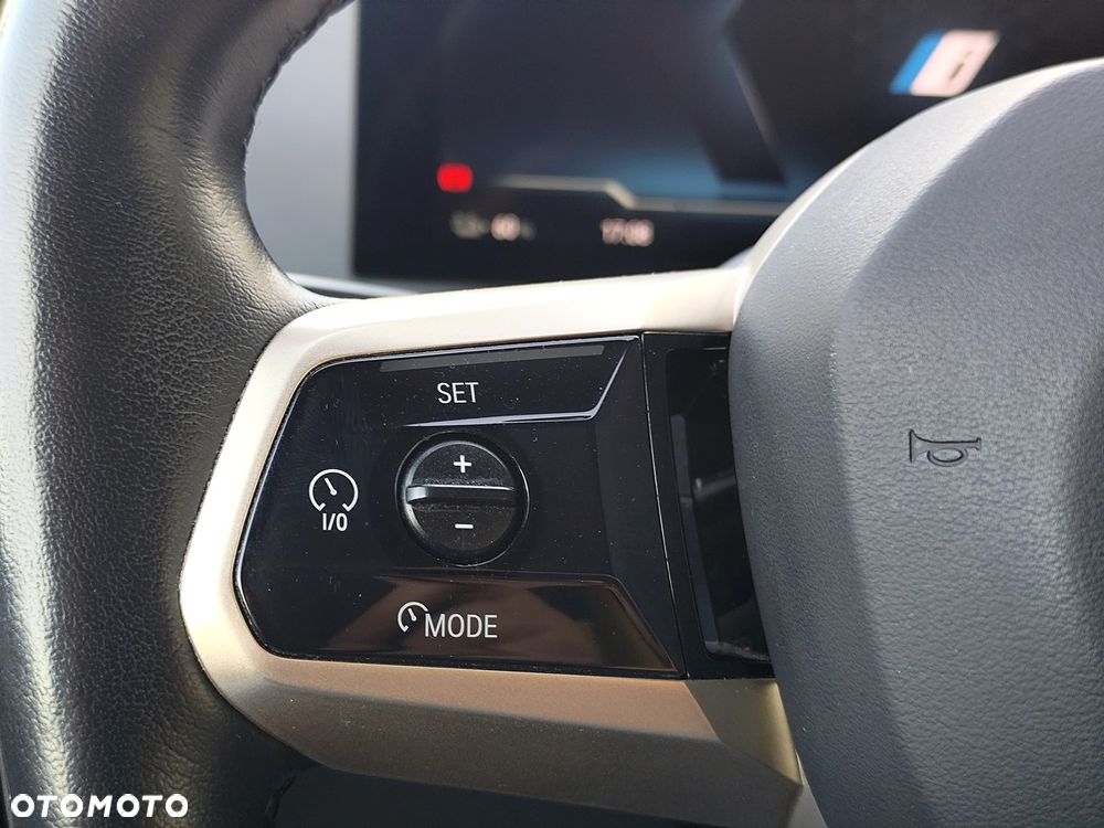 BMW iX xDrive50 111.5kWh Signature - 16