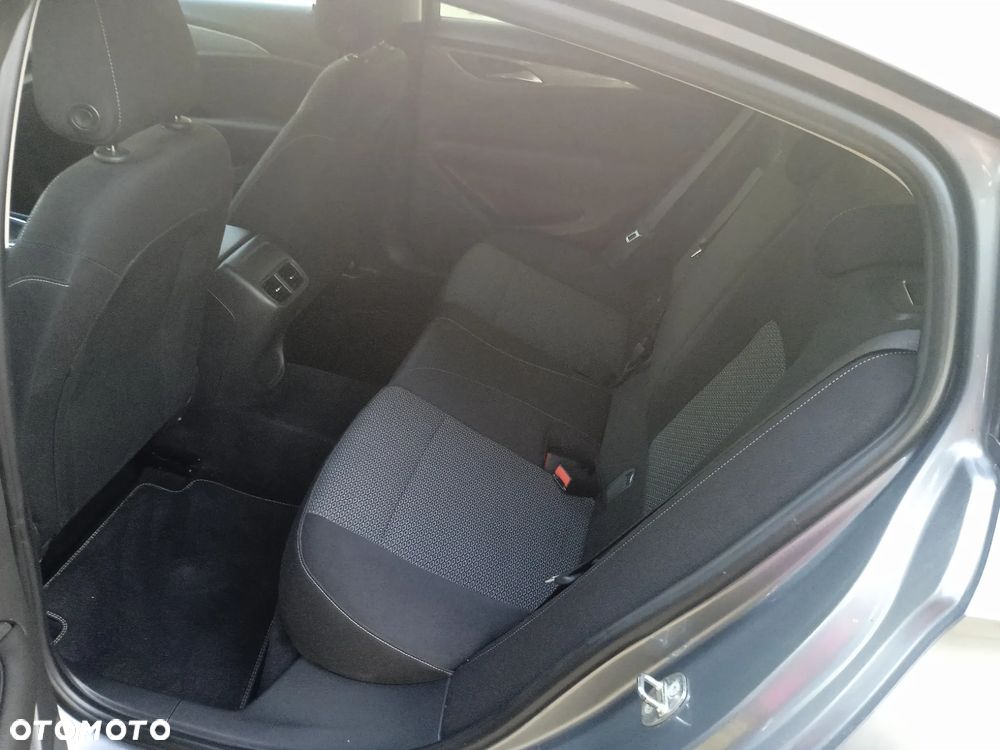 Opel Insignia 1.6 CDTI Enjoy S&S Eco - 12