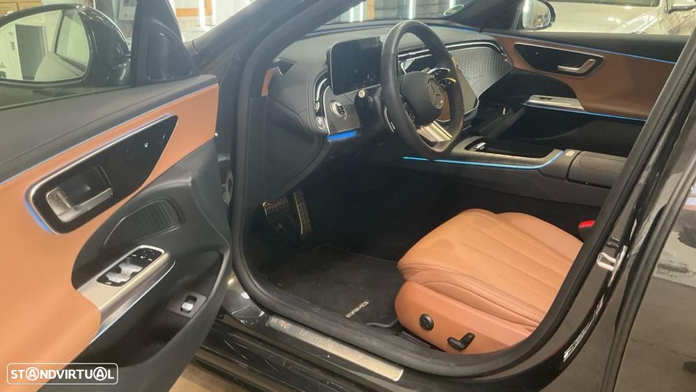 Mercedes-Benz E 300 Standard - 6