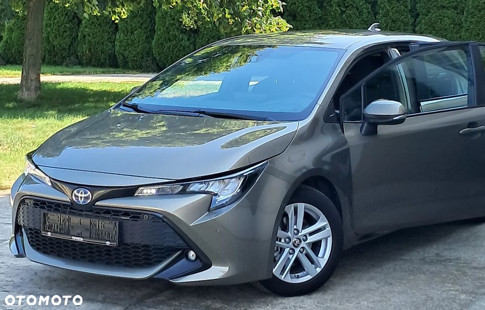 Toyota Corolla - 1