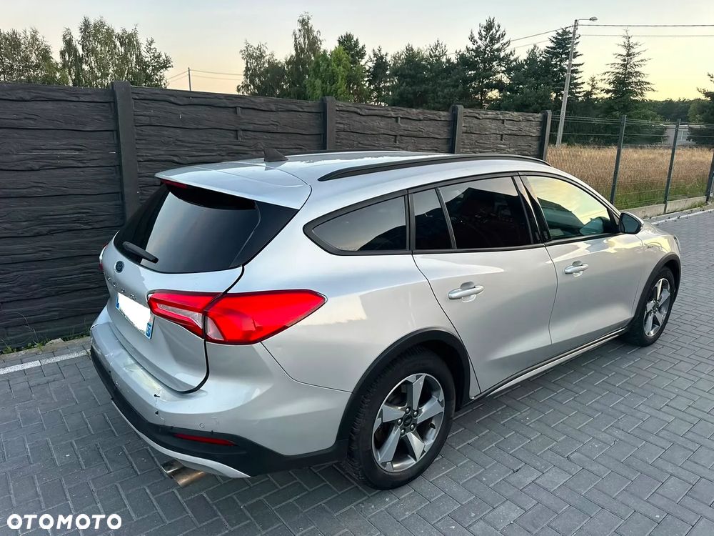 Ford Focus 1.0 EcoBoost Start-Stopp-System ACTIVE - 3