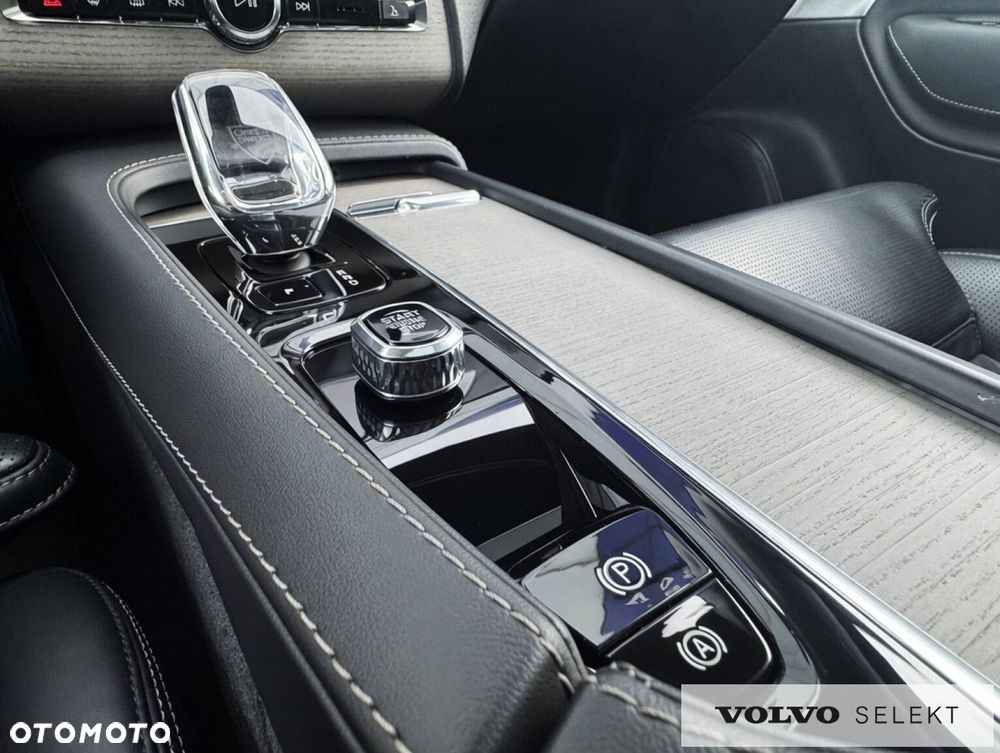 Volvo XC 90 - 24
