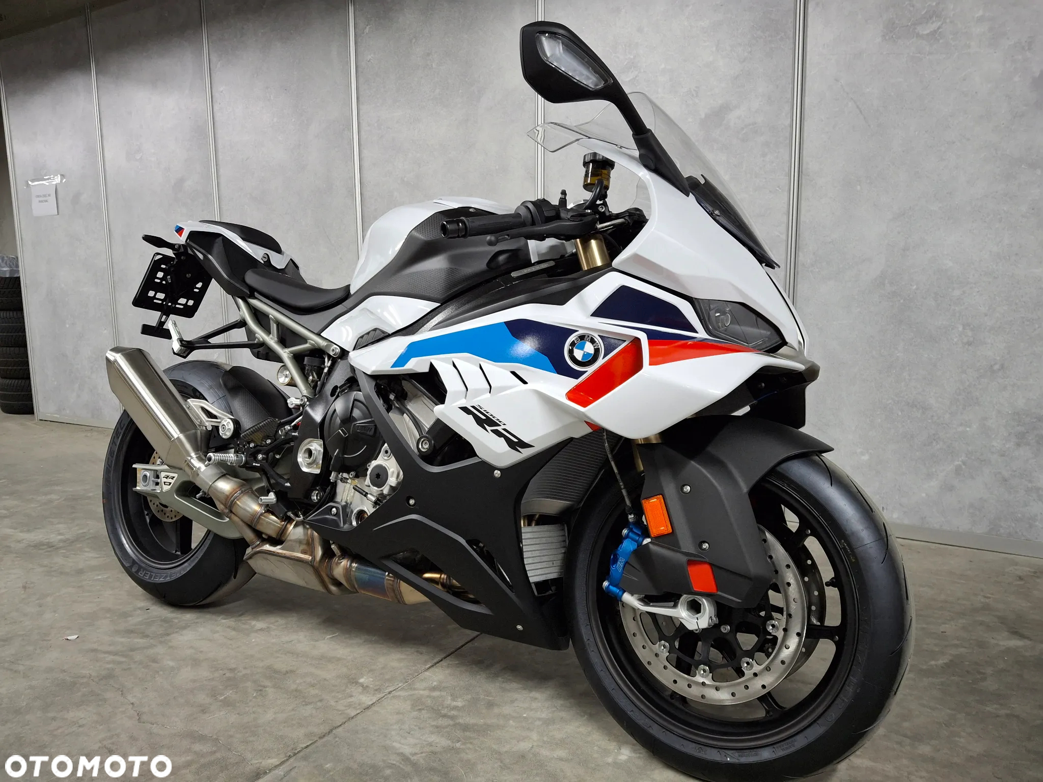 BMW S - 3