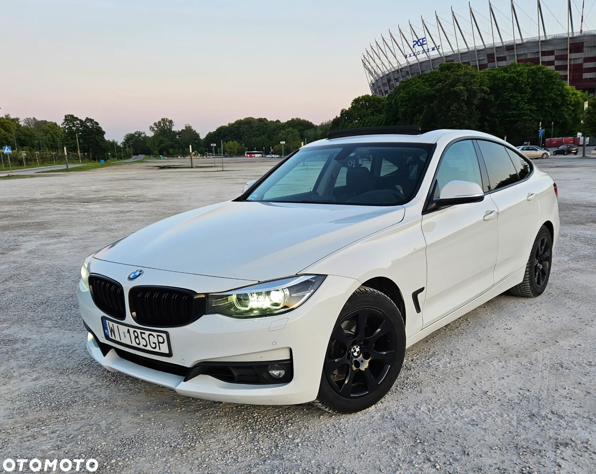 BMW 3GT 320i - 2