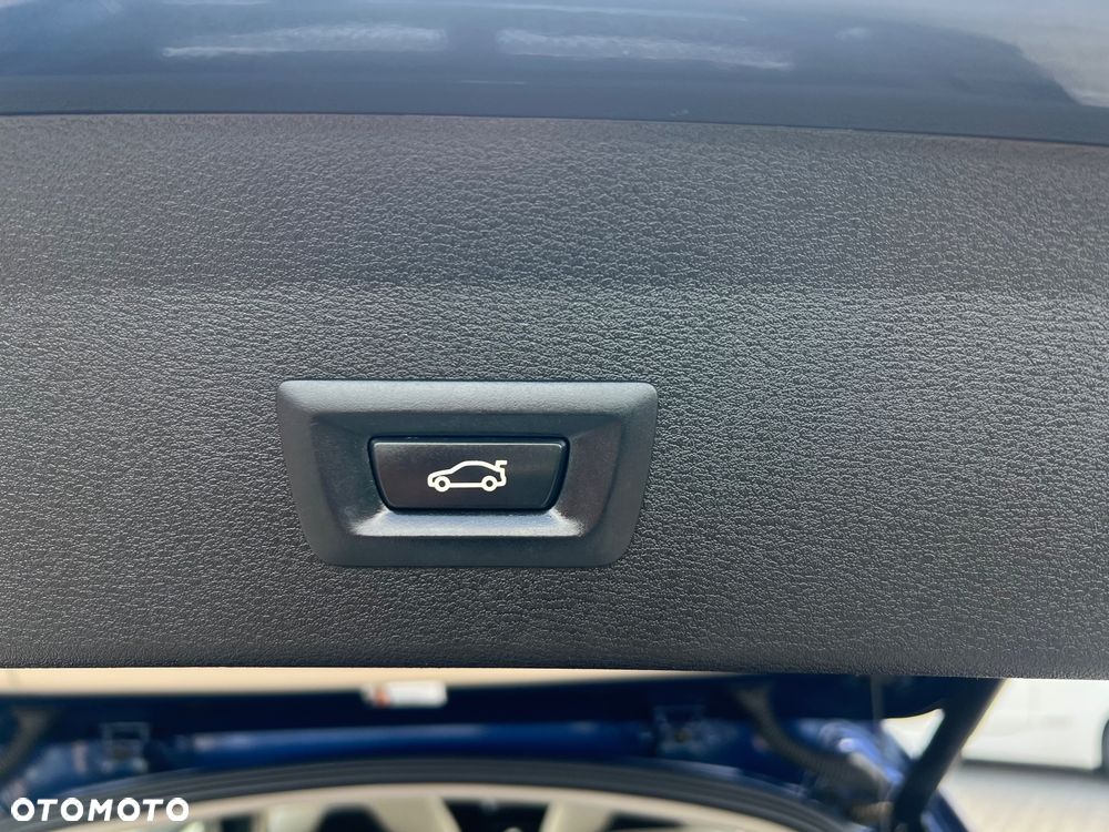 BMW X1 sDrive20i Advantage sport - 23