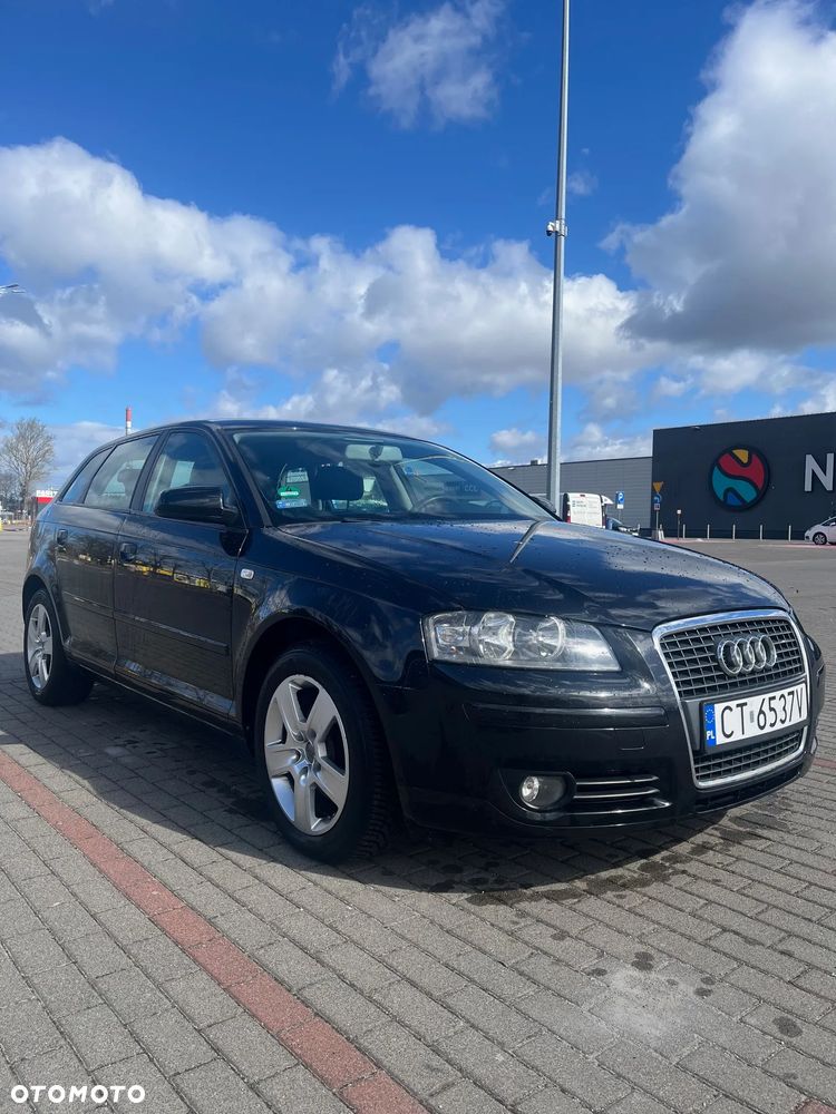 Audi A3 Sportback - 2