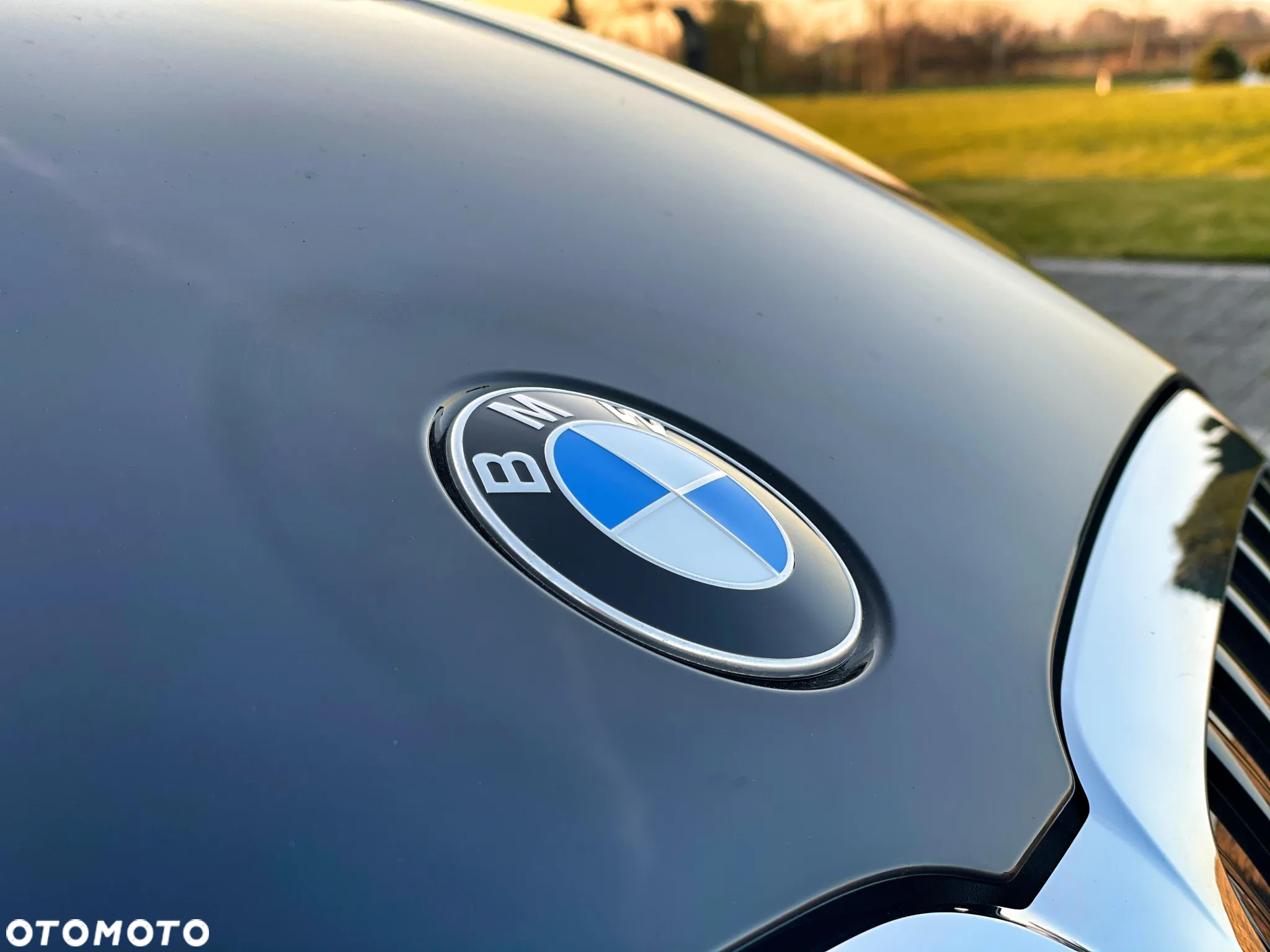 BMW Seria 3 330i - 3