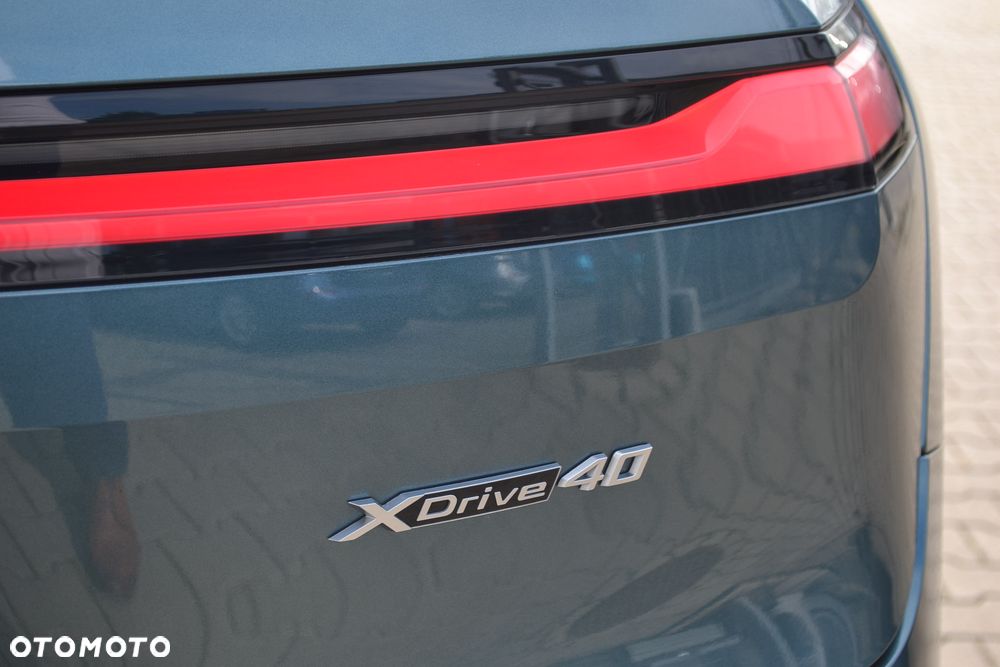 BMW iX xDrive40 - 6