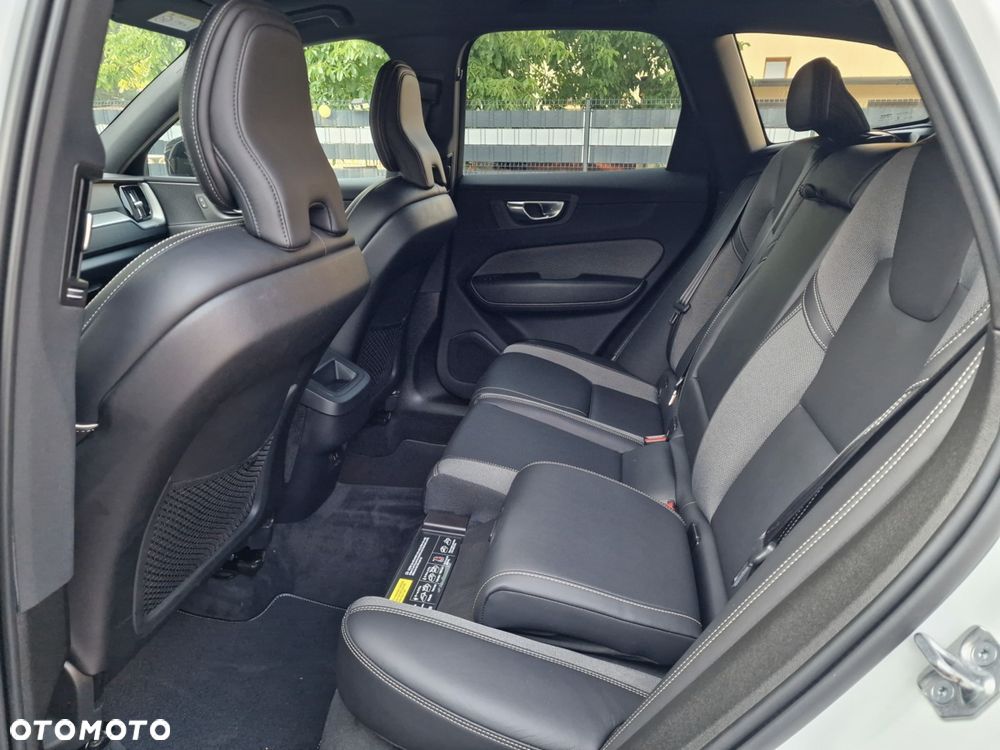 Volvo XC 60 B4 B Geartronic RDesign - 19