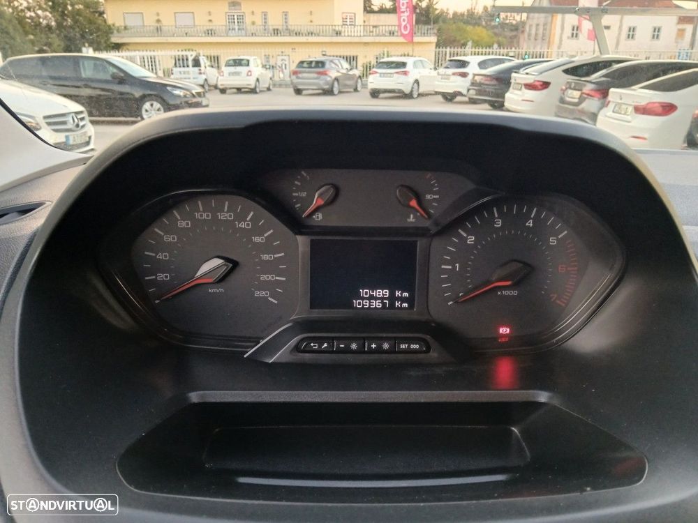 Peugeot Partner 1.5 BlueHDi Premium Standard - 15