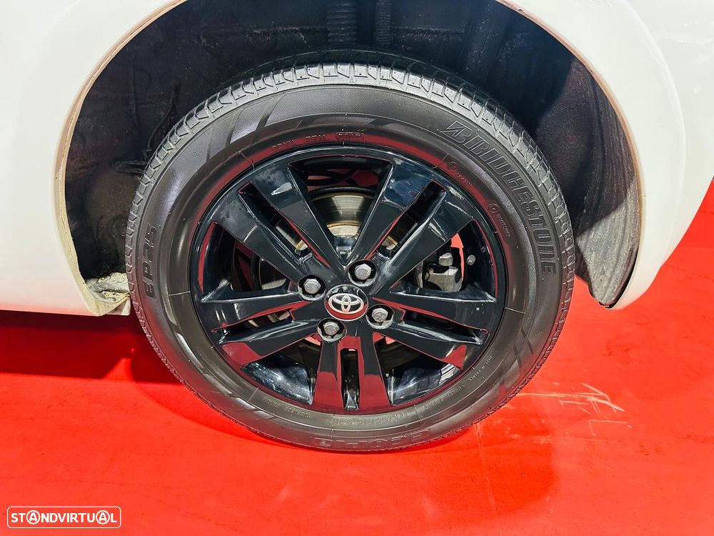 Toyota iQ 1.4 D-4D 2 EP+NAVI+Bluetooth - 15