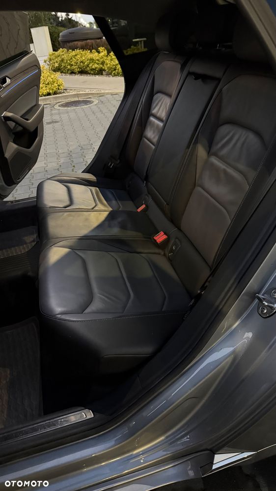 Volkswagen Arteon 2.0 TDI Bi-Turbo SCR 4Mot Elegance DSG - 20