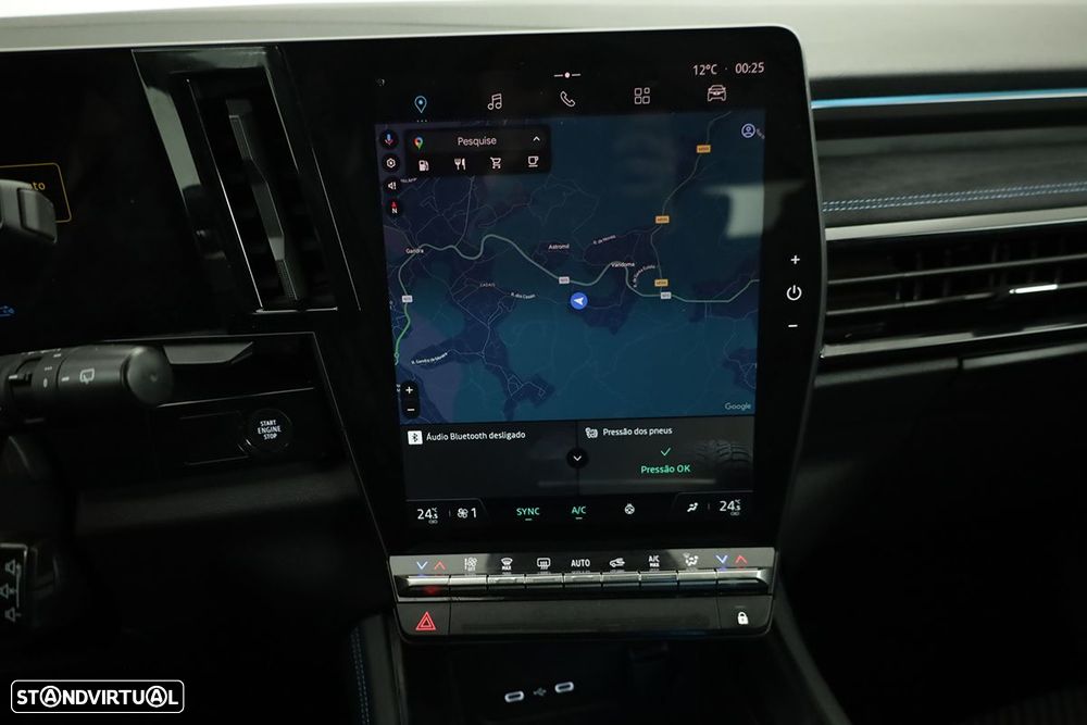 Renault Austral 1.2 E-Tech Techno Espirit - 11
