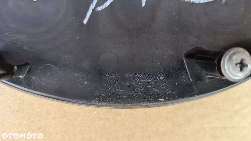 Toyota Hilux Invicible 20- Emblemat pod Radar Chrom Listwa Atrapa - 6