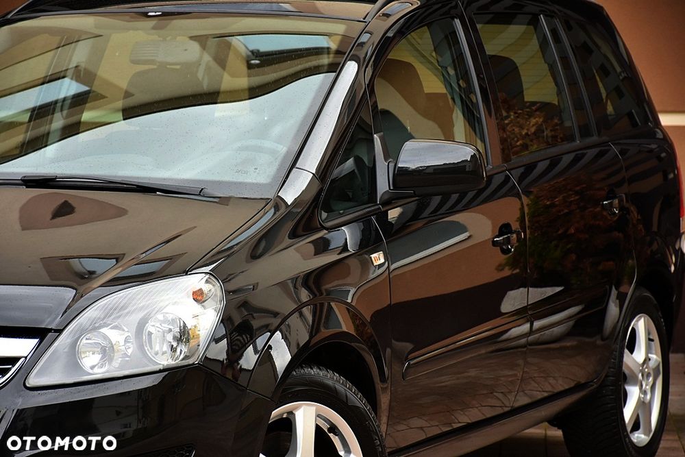Opel Zafira 1.8 Edition 111 Jahre - 9