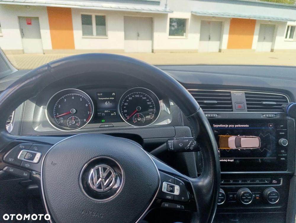 Volkswagen Golf 1.5 TSI BMT Comfortline - 5