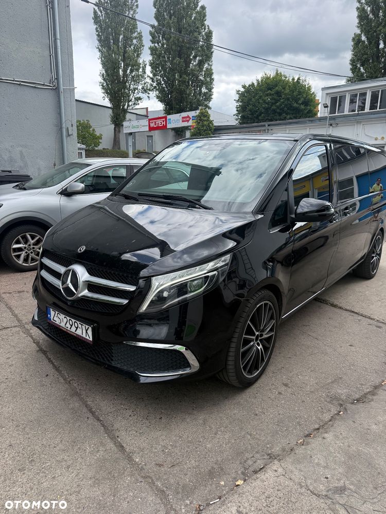 Mercedes-Benz Klasa V 300 d Avantgarde 9G-Tronic - 16