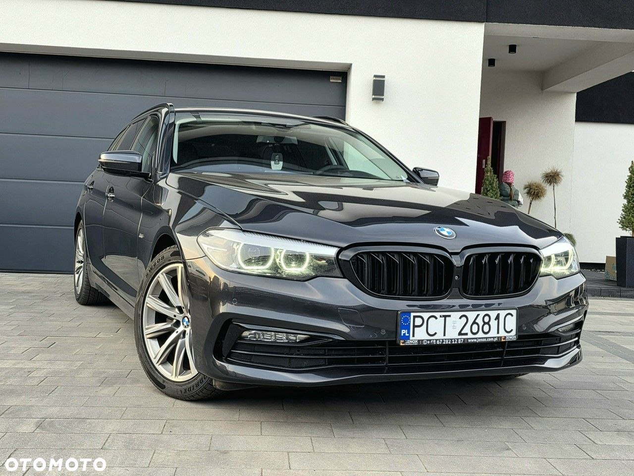 BMW Seria 5 - 25