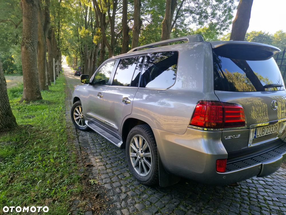 Lexus LX 570 - 4