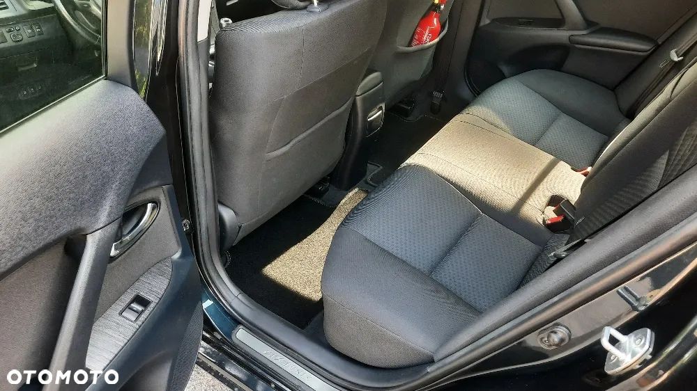 Toyota Avensis 2.2 D-4D Premium - 16