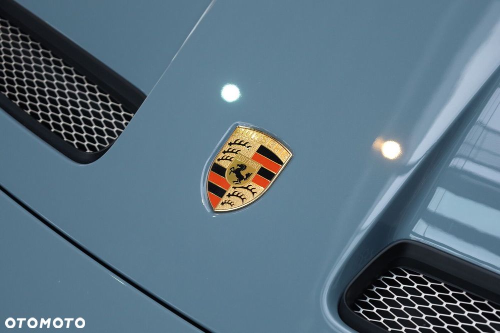 Porsche 911 S/T - 24