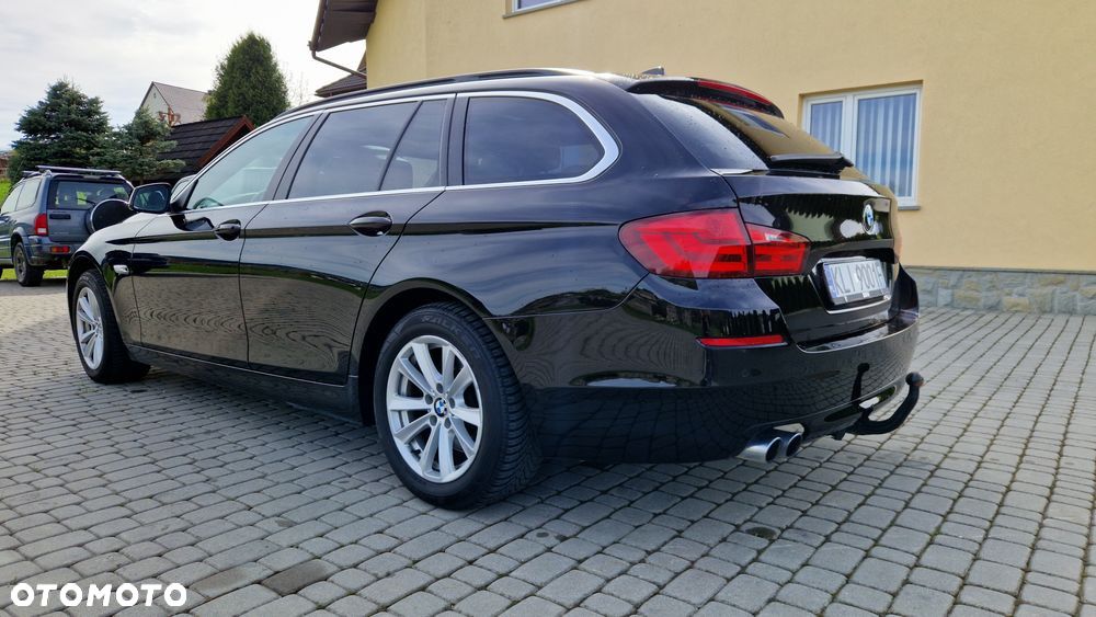 BMW Seria 5 525d Sport-Aut - 8