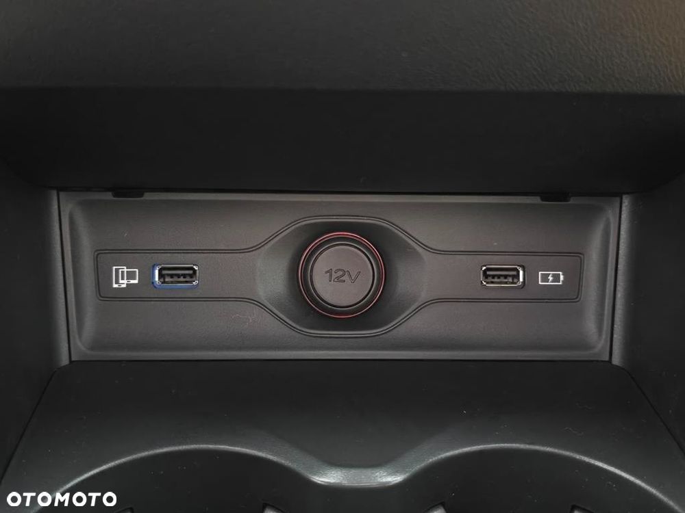 MG HS 1.5T HEV+ Exclusive - 26