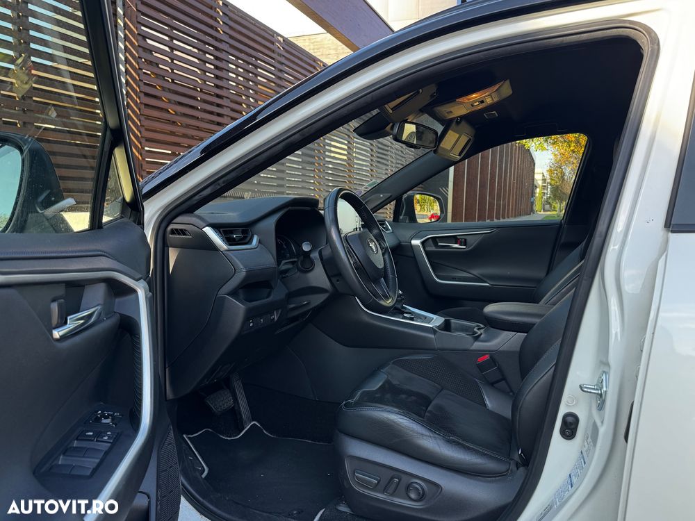 Toyota RAV4 2.5 Hybrid VVT-iE 4x4 Luxury Plus - 14