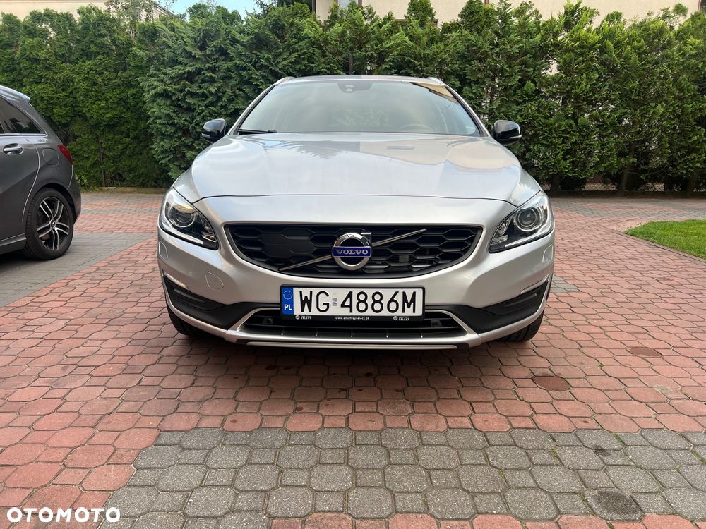 Volvo V60 Cross Country D3 Drive-E Summum - 8