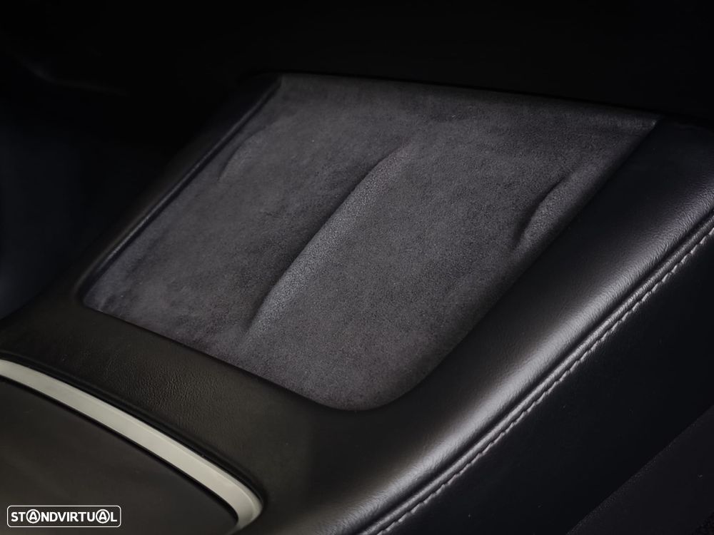 Tesla Model 3 Long Range Tração Integral - 44