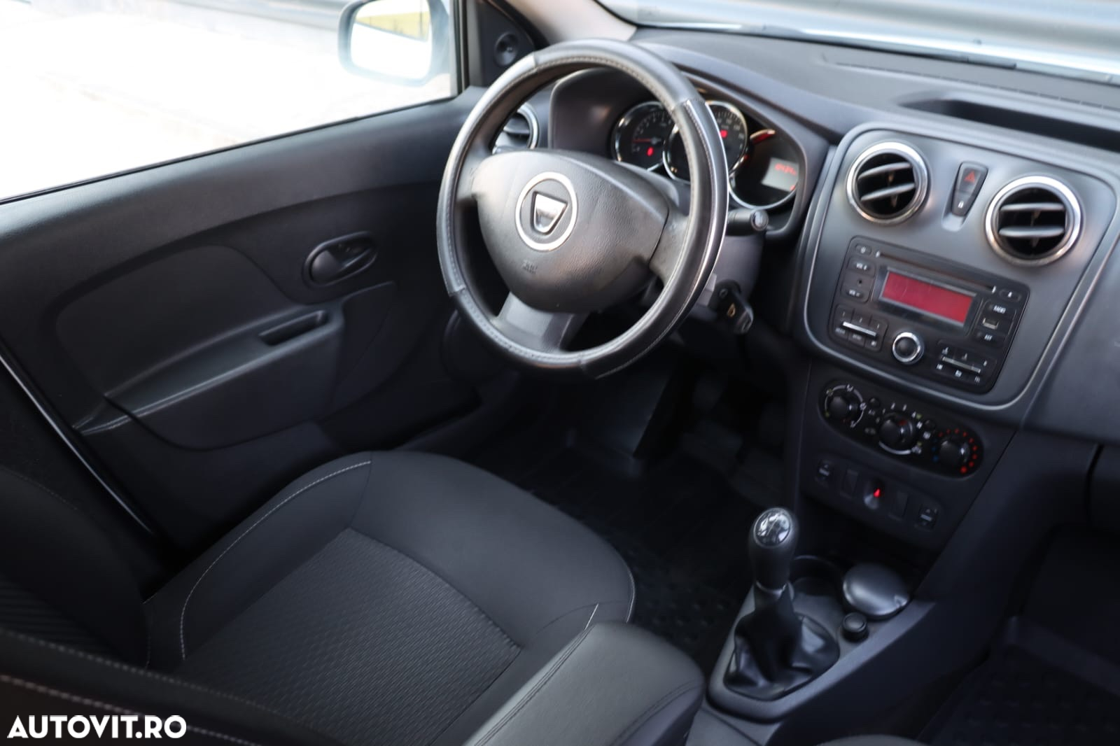 Dacia Logan MCV 1.5 dCi 90 CP Laureate - 6