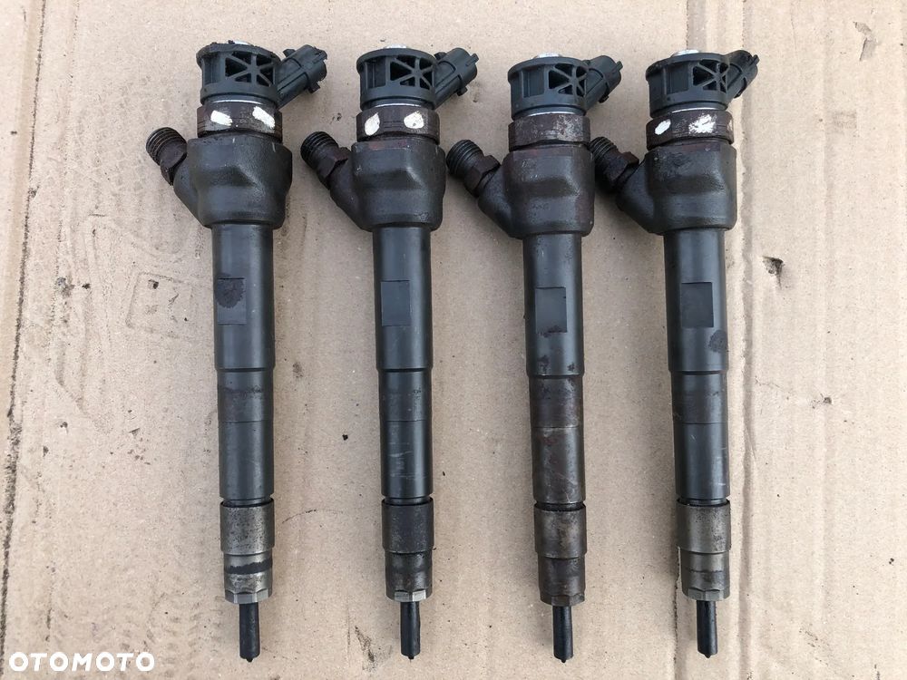 Wtrysk wtryskiwacz cena za 1 sztukę G4D3-9K546 Range Rover Evoque 2.0 D 204DTD - 1