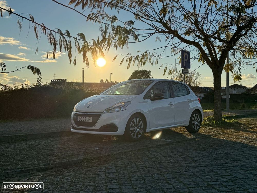 Peugeot 208 1.2 PureTech Active - 8
