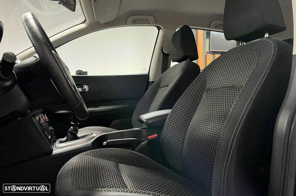 Nissan Qashqai 1.5 dCi Acenta FPD - 25
