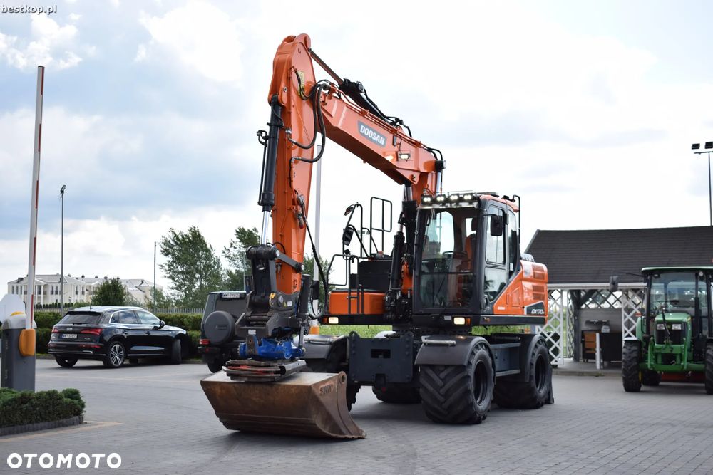 Doosan DX170W-5 - 15