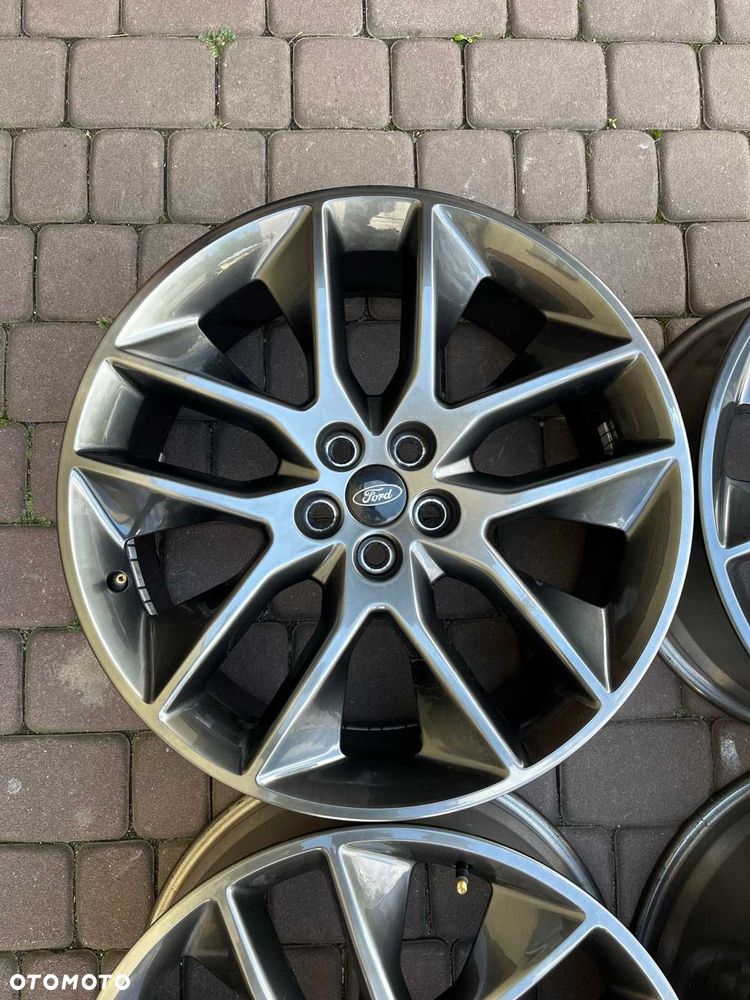 Oryginalne alufelgi Ford 5x108 20 cali Czujniki EGDE - 9