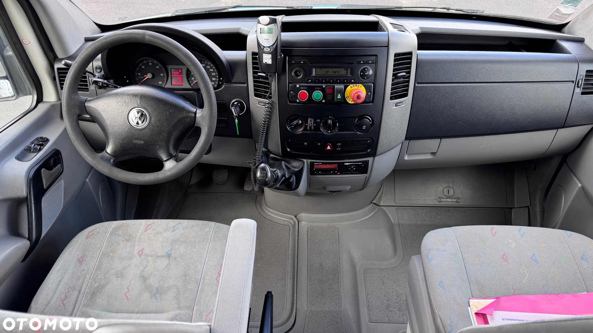 Volkswagen Crafter / 23 miejsca / Cena:67000 zł netto - 8