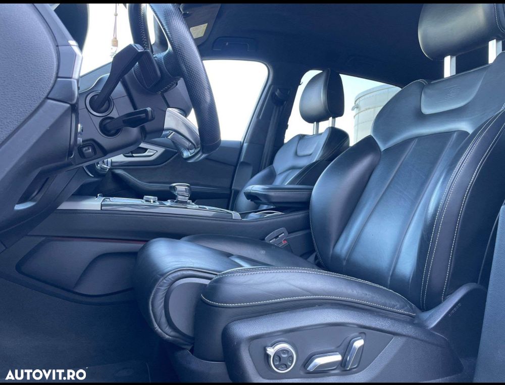 Audi Q7 - 3
