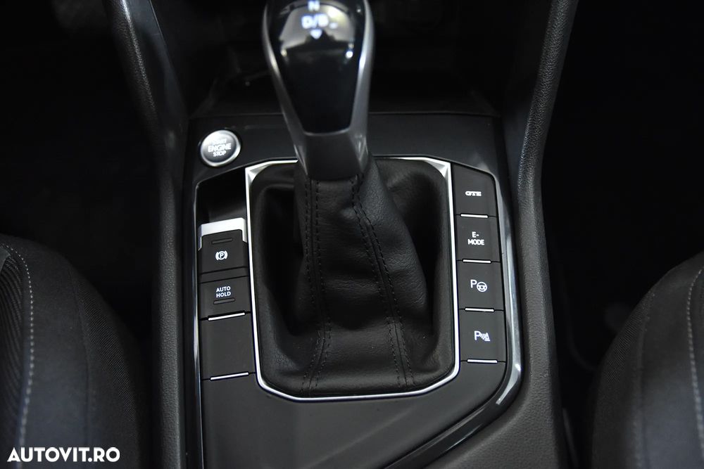 Volkswagen Tiguan - 17